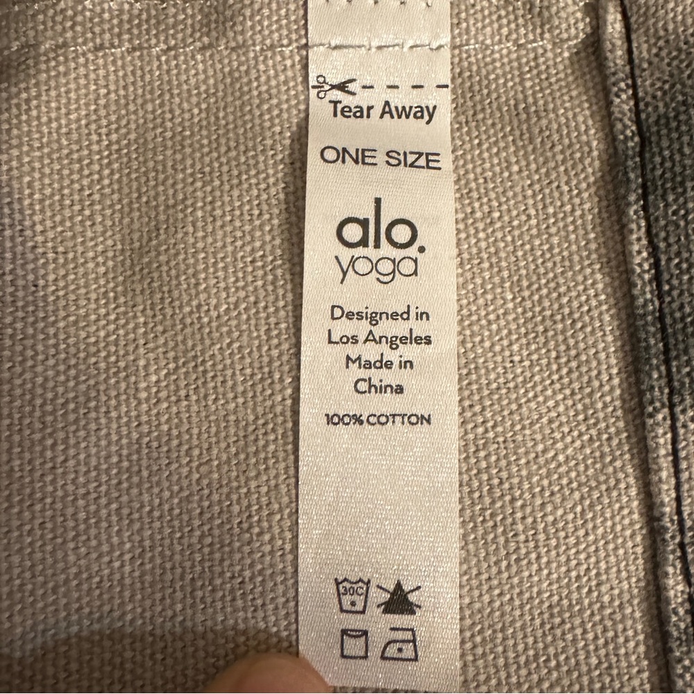 ALO Yoga Bag Gray Tie-Dye Canvas Cotton Large Tote Bag For Travel & Gym Carry-On - Picture 5 of 6